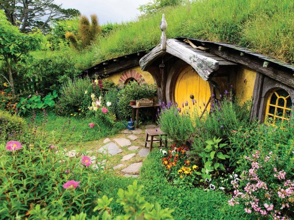 hobbiton yellow hole