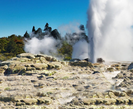 pohutu geyser