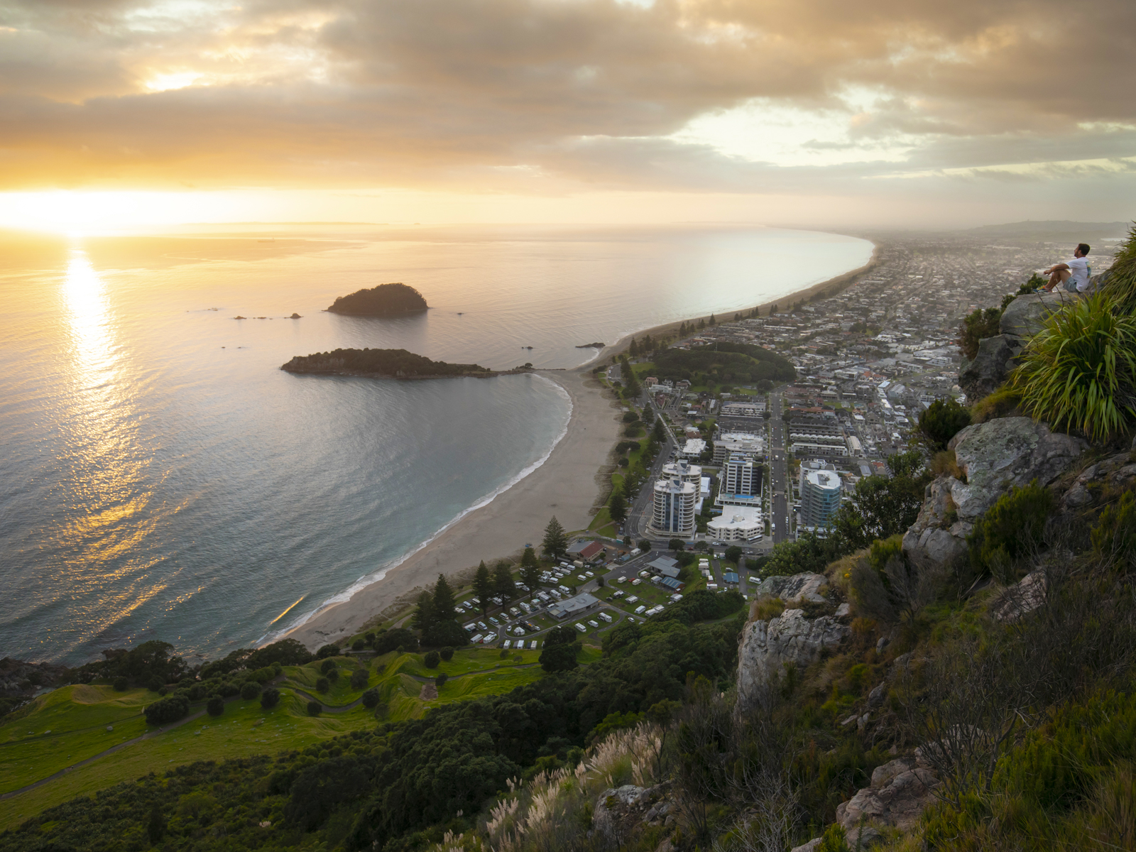 EX19-Mount-Maunganui-Bay-of-Plenty-Graeme-Murray-tauranga-mt-1600x1200.jpg